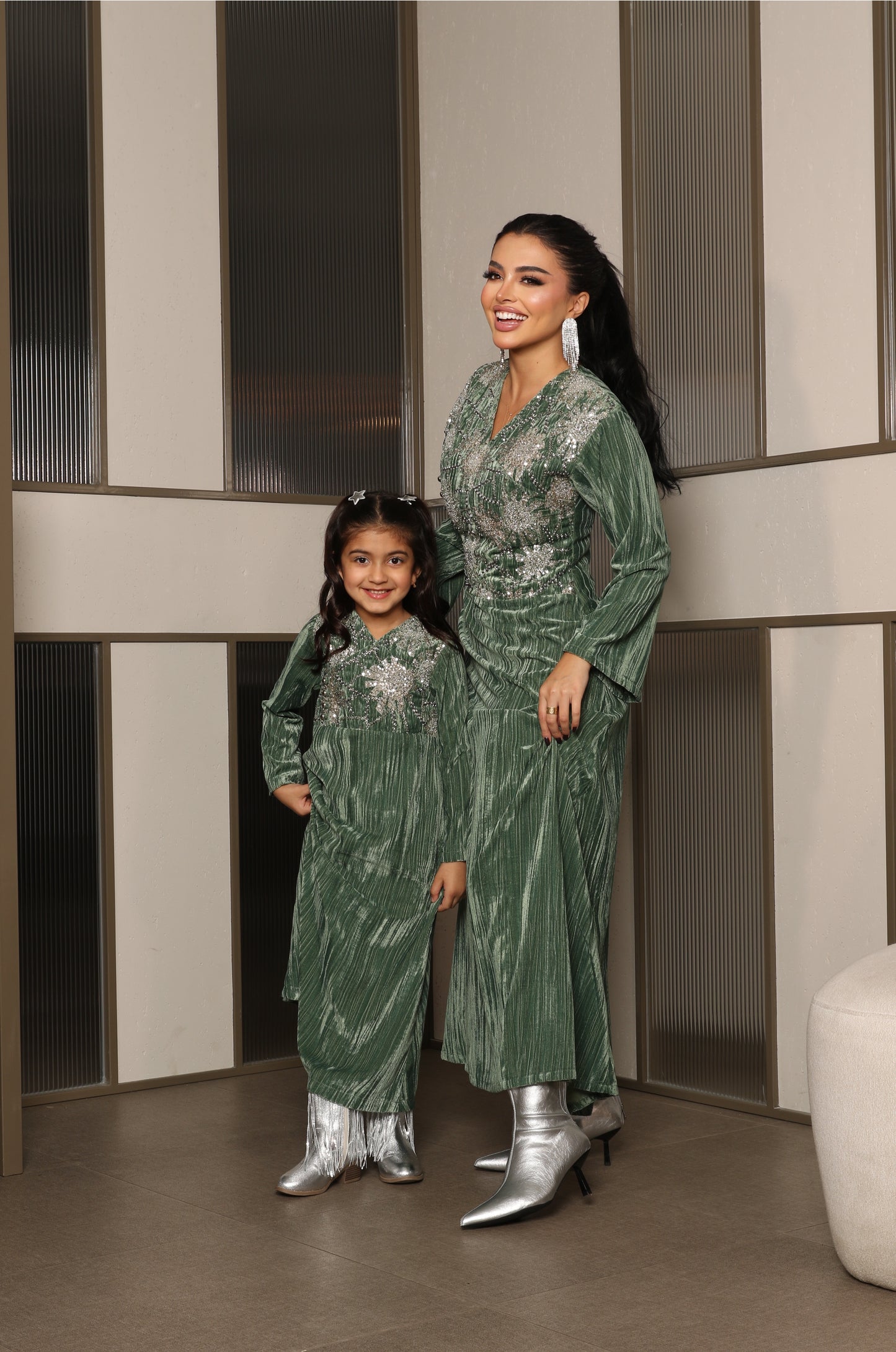 Silver Pistachio Girls