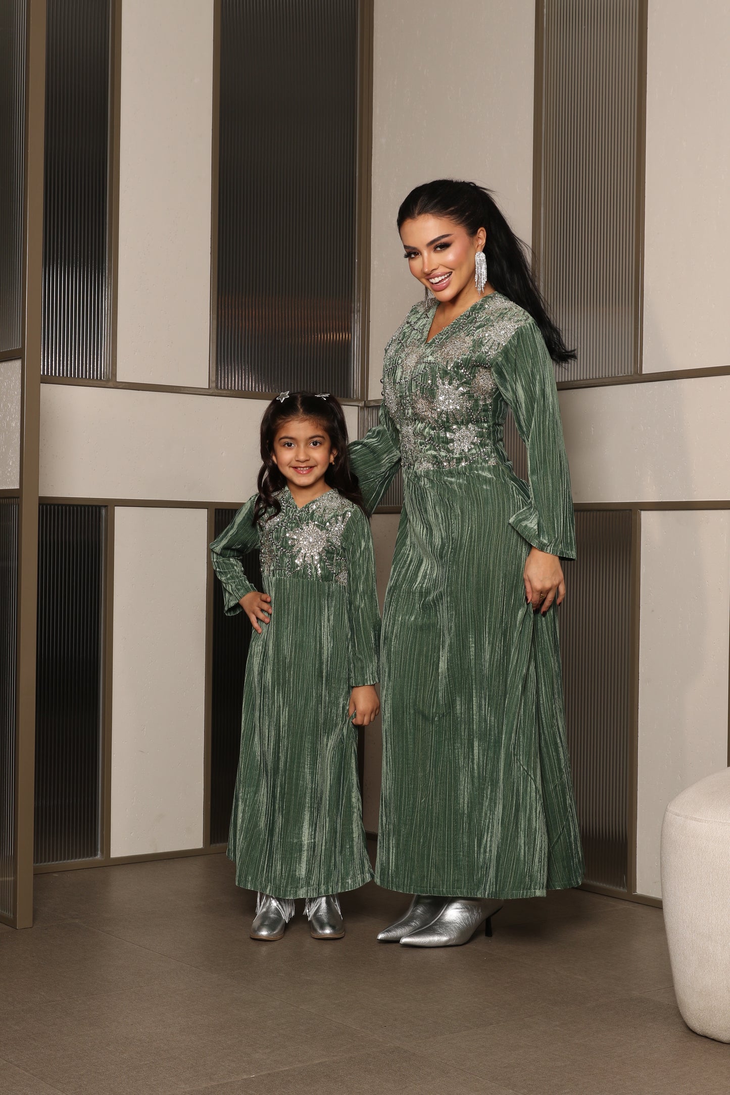 Silver Pistachio Girls